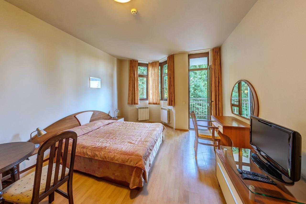 Flora Hotel - Apartments Borovec Kültér fotó